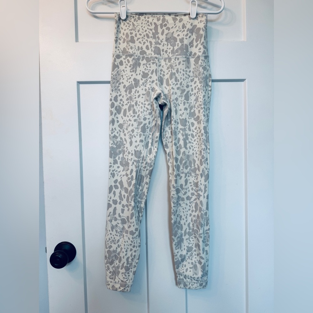 Lululemon Leopard Print Leggings